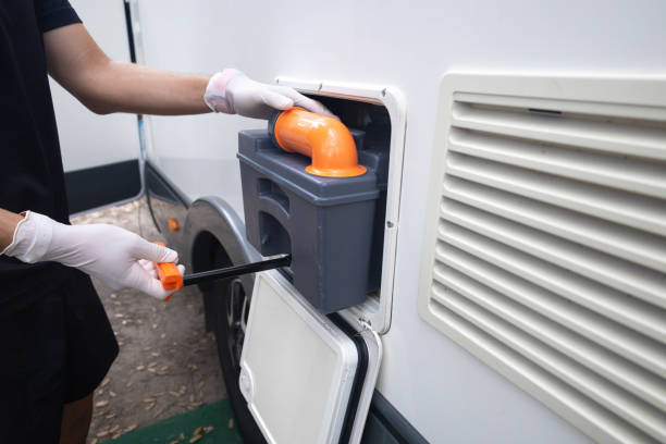 Best Luxury portable toilet rental  in Chauvin, LA